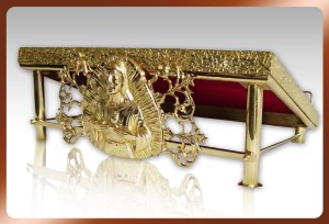 Pulpit pod mszał 027